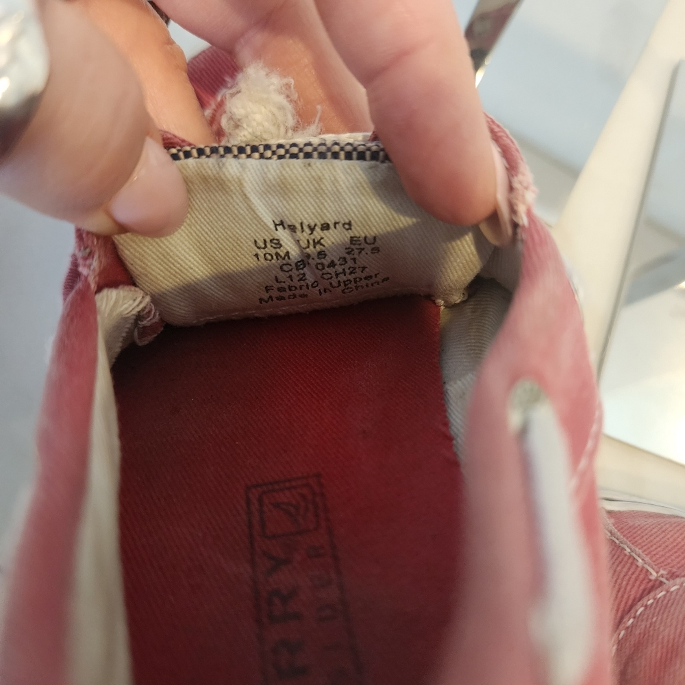 SPERRY TOP SIDER, boy's size 10m, super cut-red stretch (faux lace) boat shoes. - Picture 13 of 13